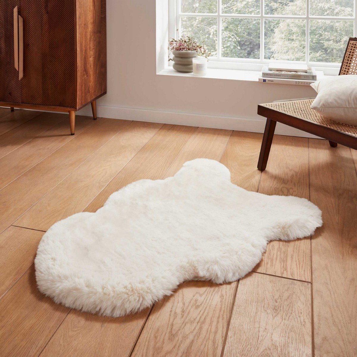 Mega Flooring White Shaggy Plain Runner - 60 x 180cm