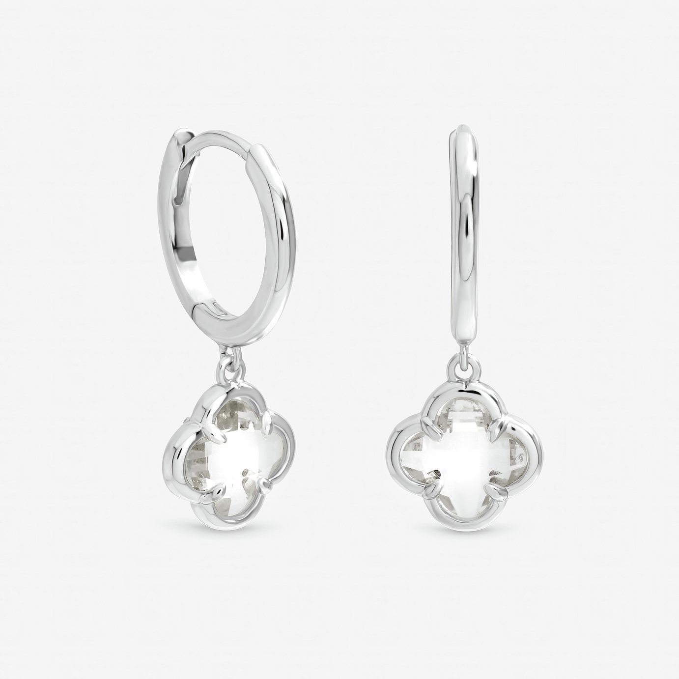 Inicio Crystal Clover Charm Huggie Hoops