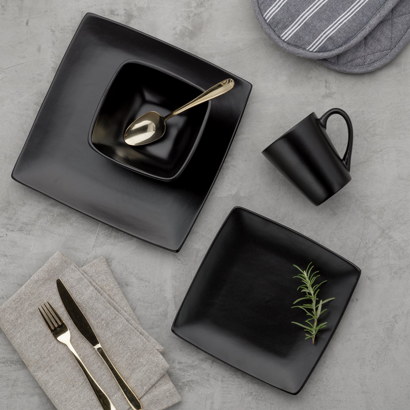 Argos Home Bosa Square 16 Piece Stoneware Dinner Set - Black