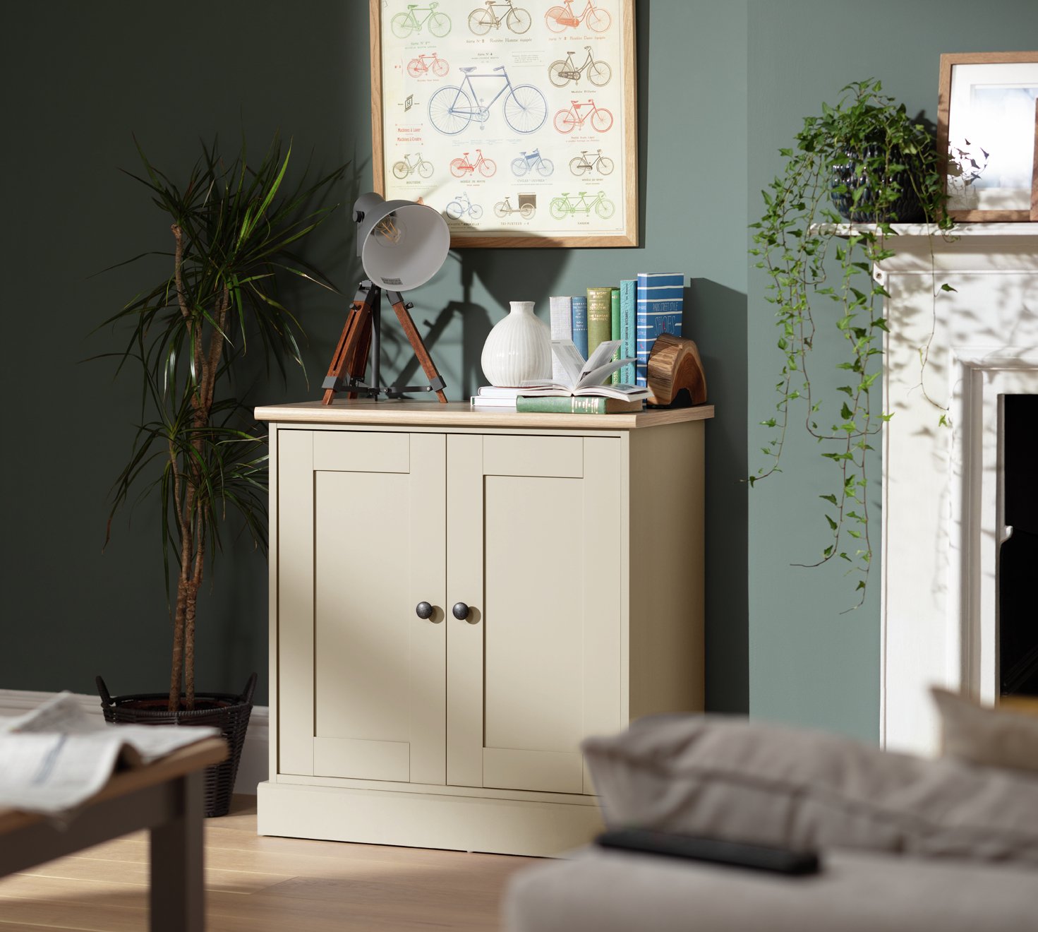 Argos Home Winchester 2 Door Sideboard