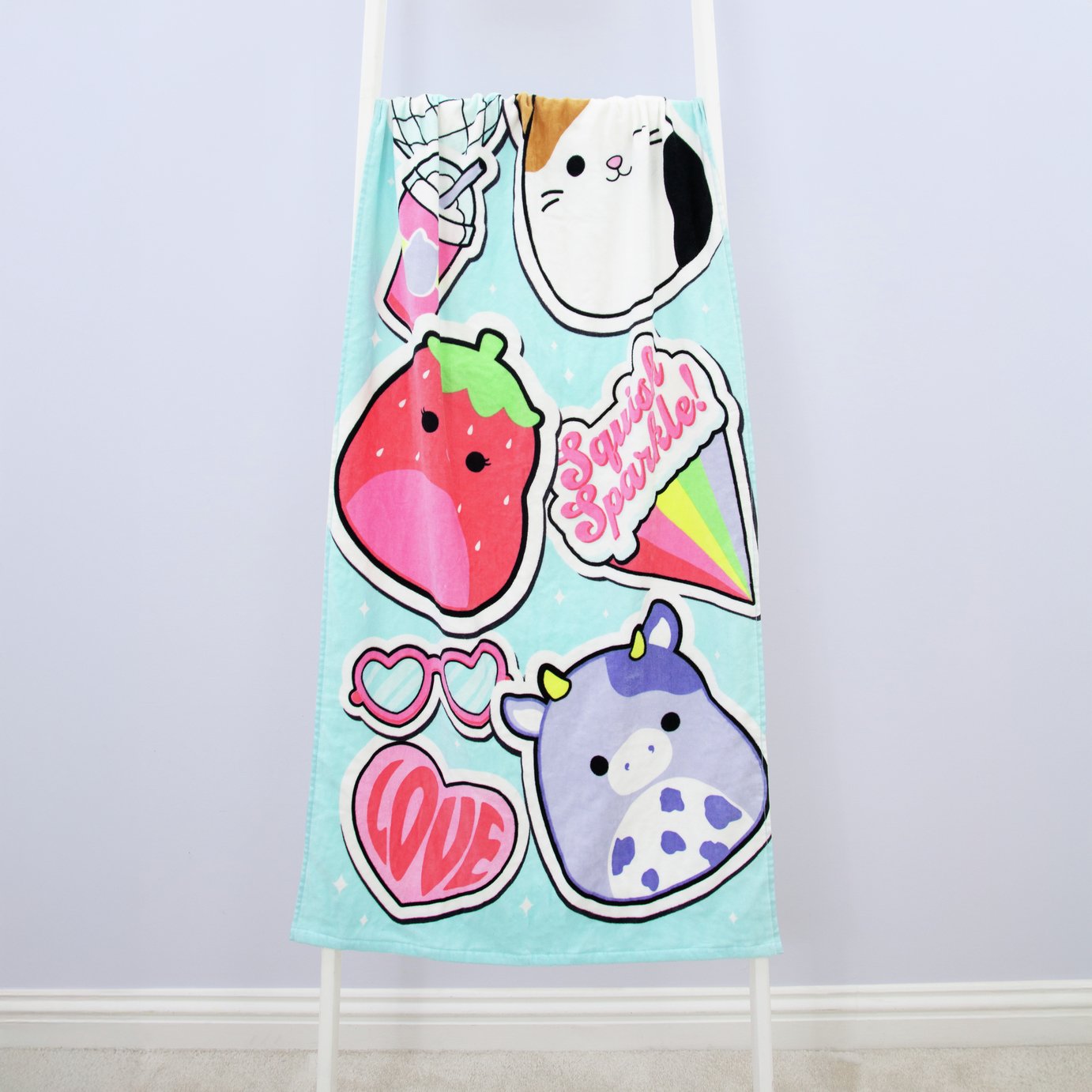 Squishmallows Funky Beach Towel - Blue