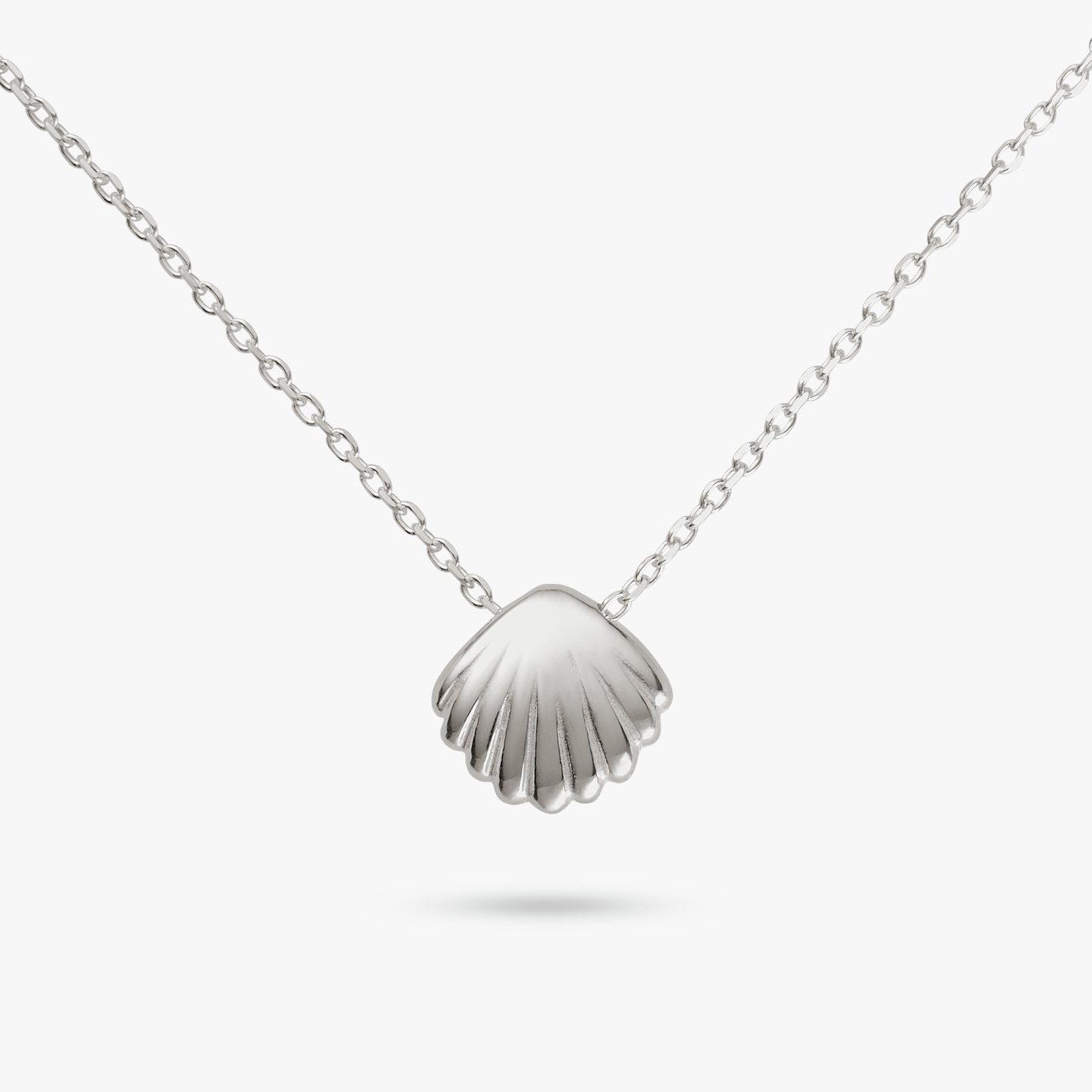Revere Sterling Silver Scallop Shell Pendant Necklace
