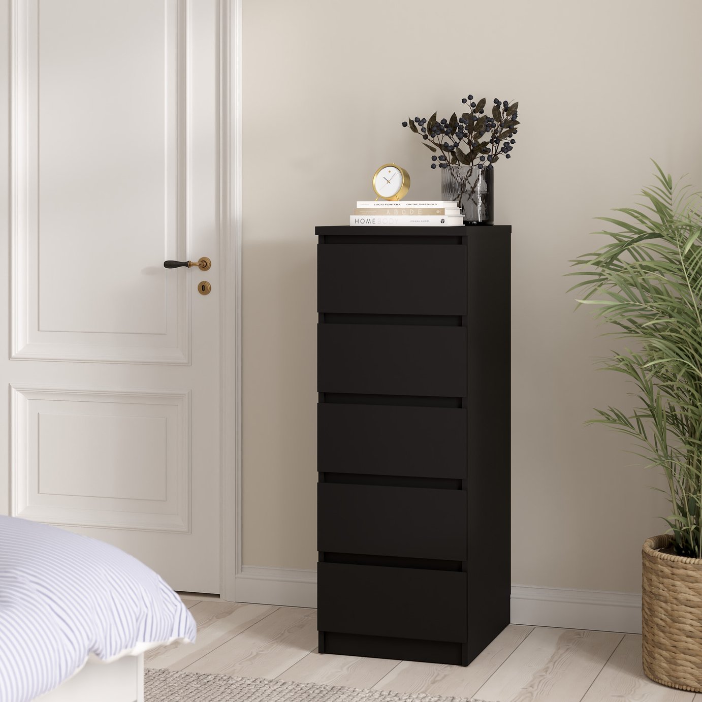 Furniture To Go Naia 5 Drawers Chest
