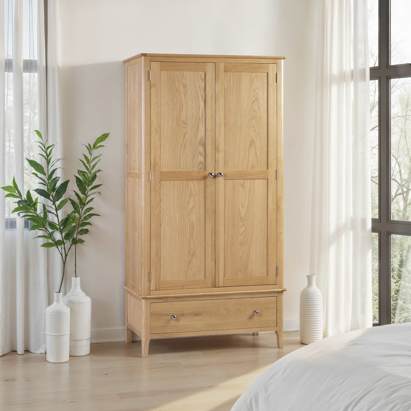 Julian Bowen Cotswold 2 Door 1 drawer Wardrobe - Light Oak
