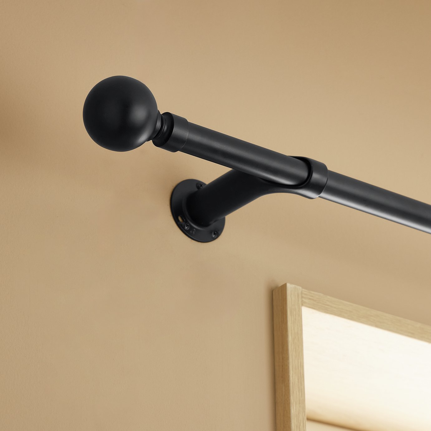 Argos Home Extendable Metal Ball Matte Black Curtain Pole - 110 - 300cm