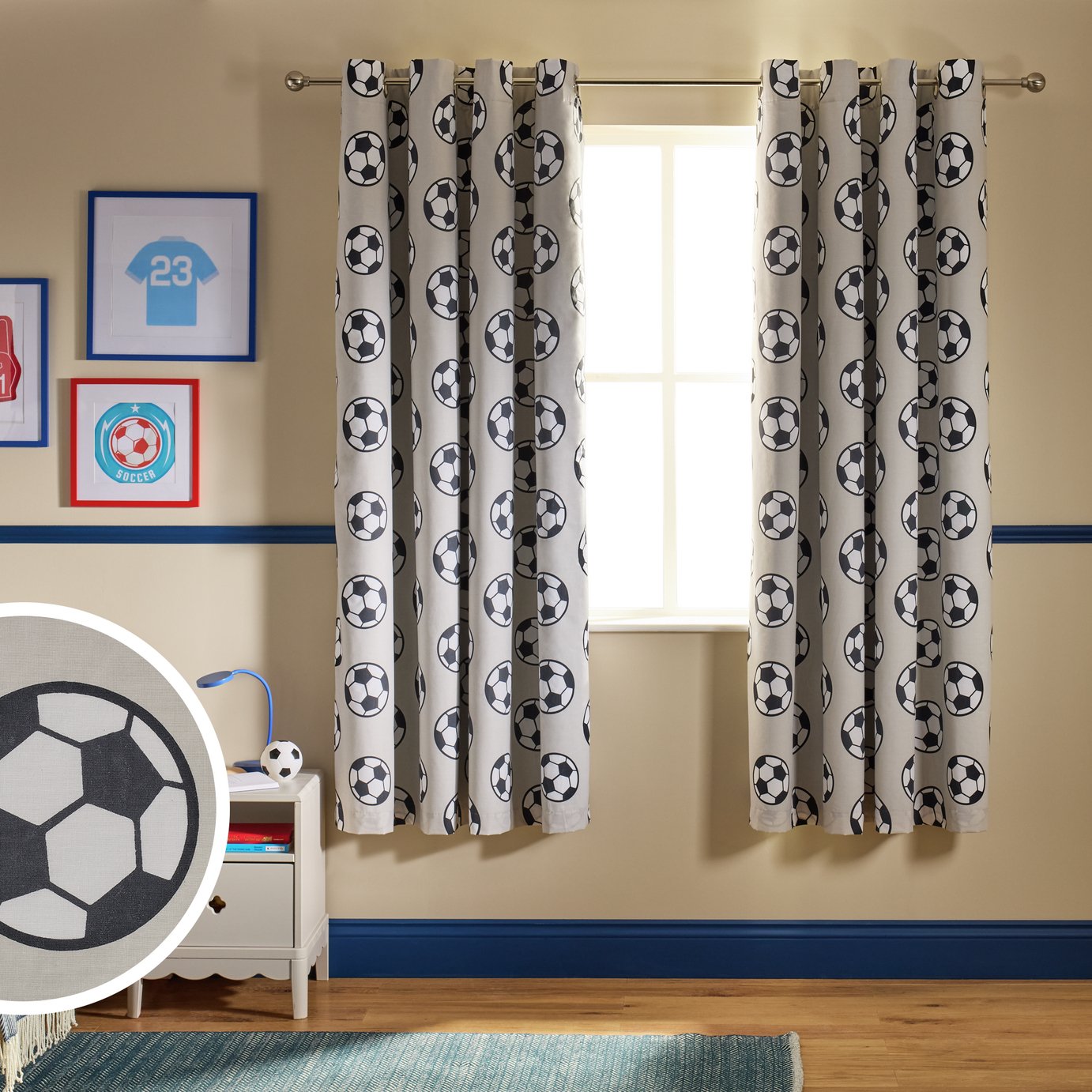 Argos Home Football Print Blackout Eyelet Curtain - Grey - 168x183cm