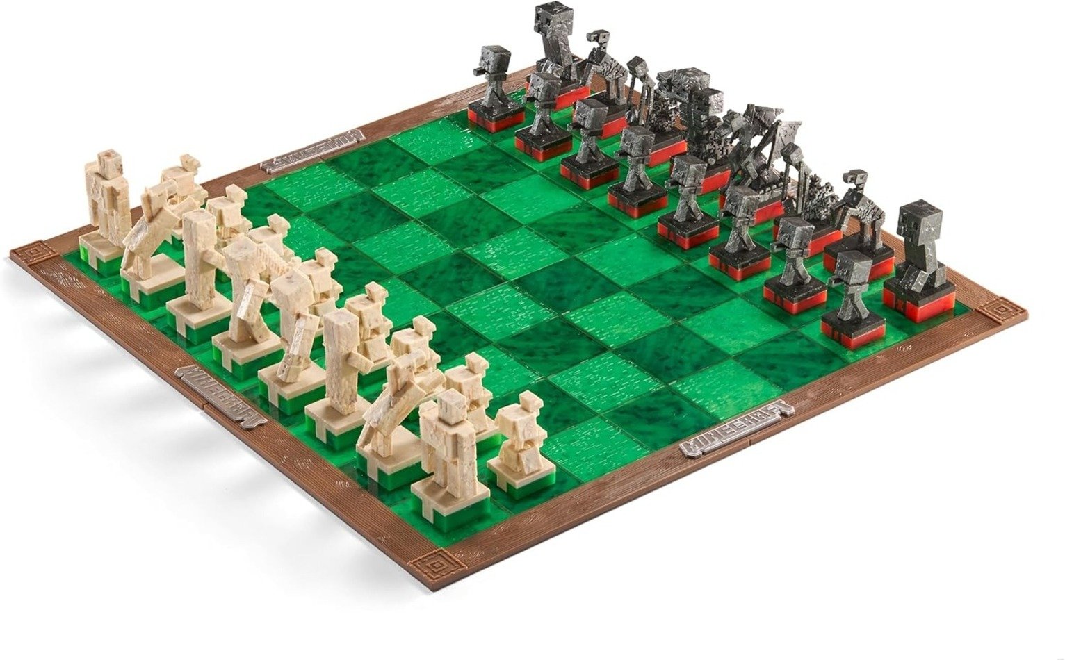 Noble Collection Minecraft Chess Set
