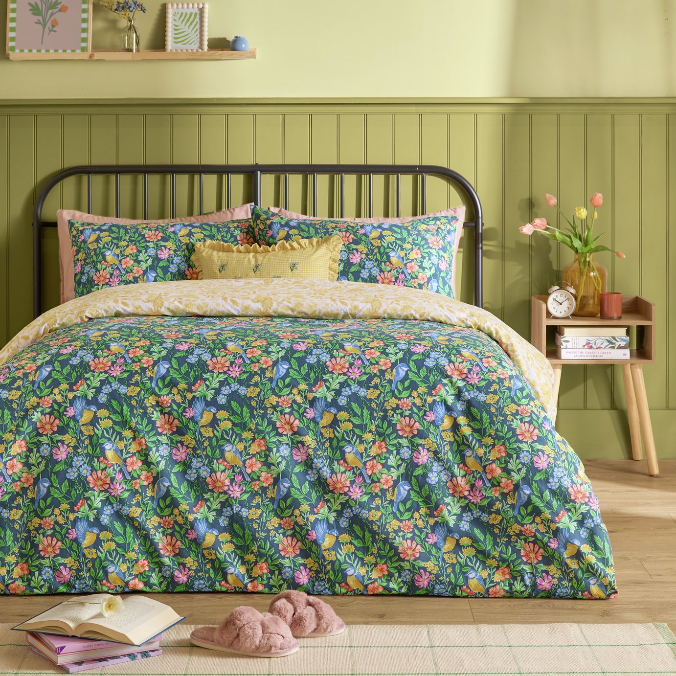 Furn Emerie Navy Bedding Set - Superking