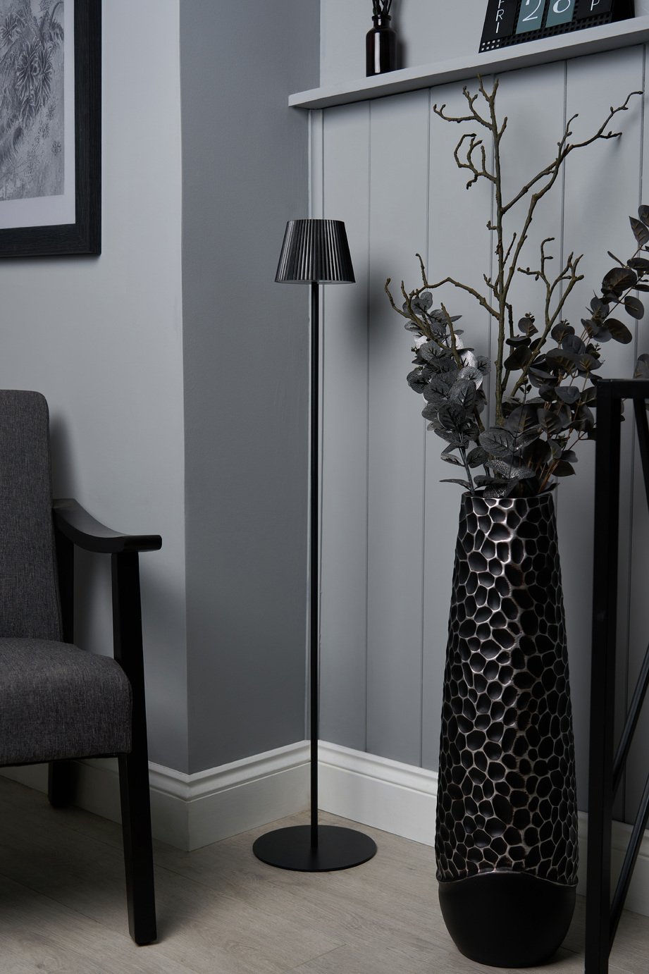 BHS Rechargeable LED Floor Lamp - Black