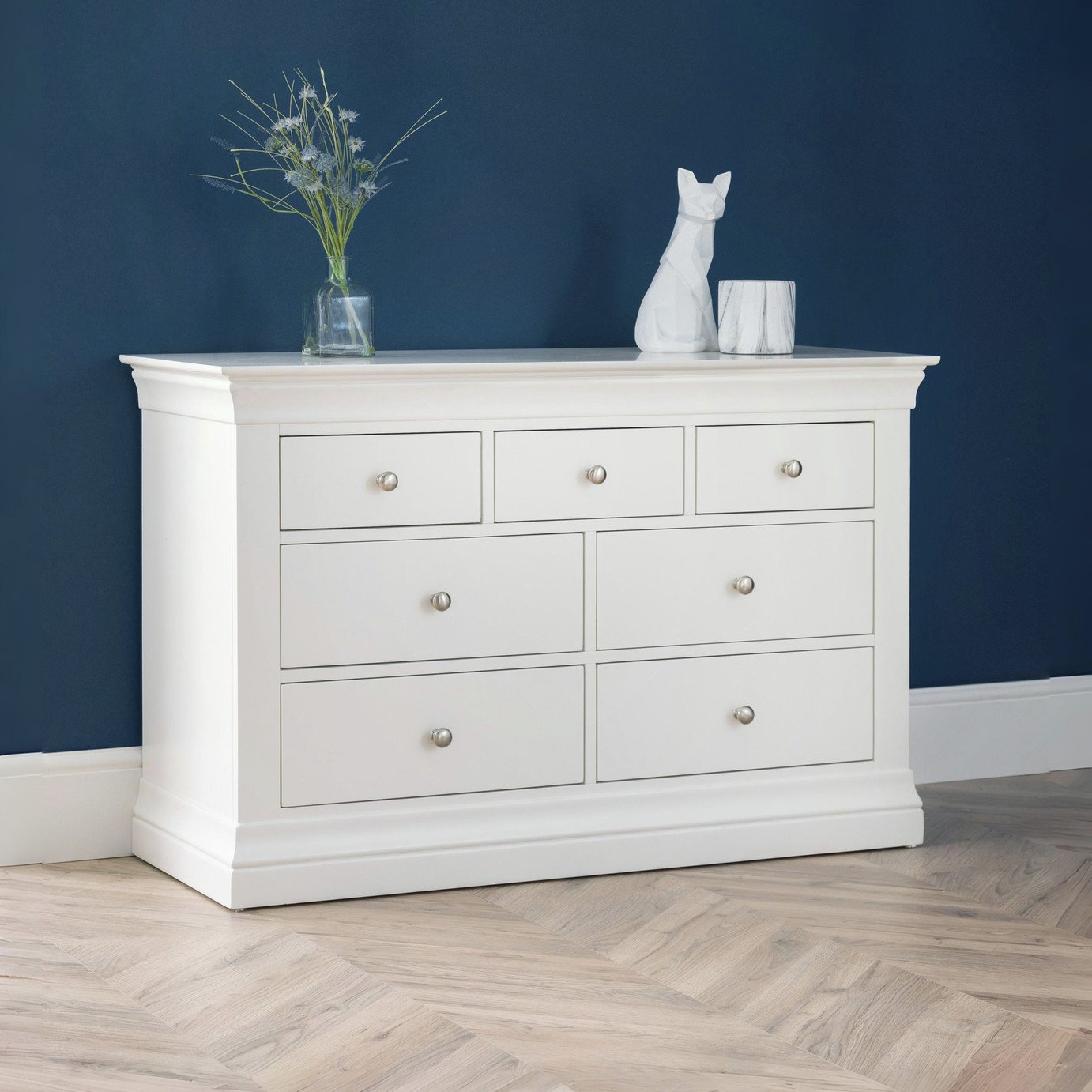Julian Bowen Clermont 7 Drawer Chest - Off White