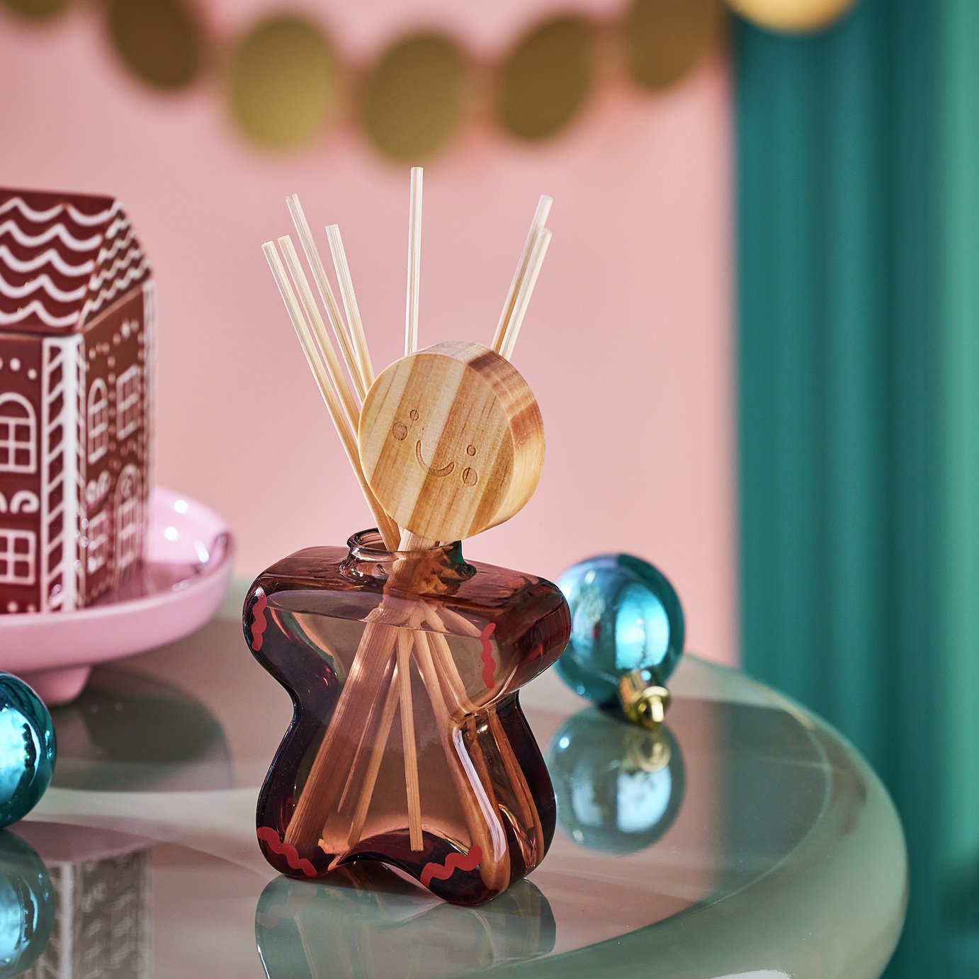 Argos Home Gingerbread 90ml Diffuser - The Night Before Christmas