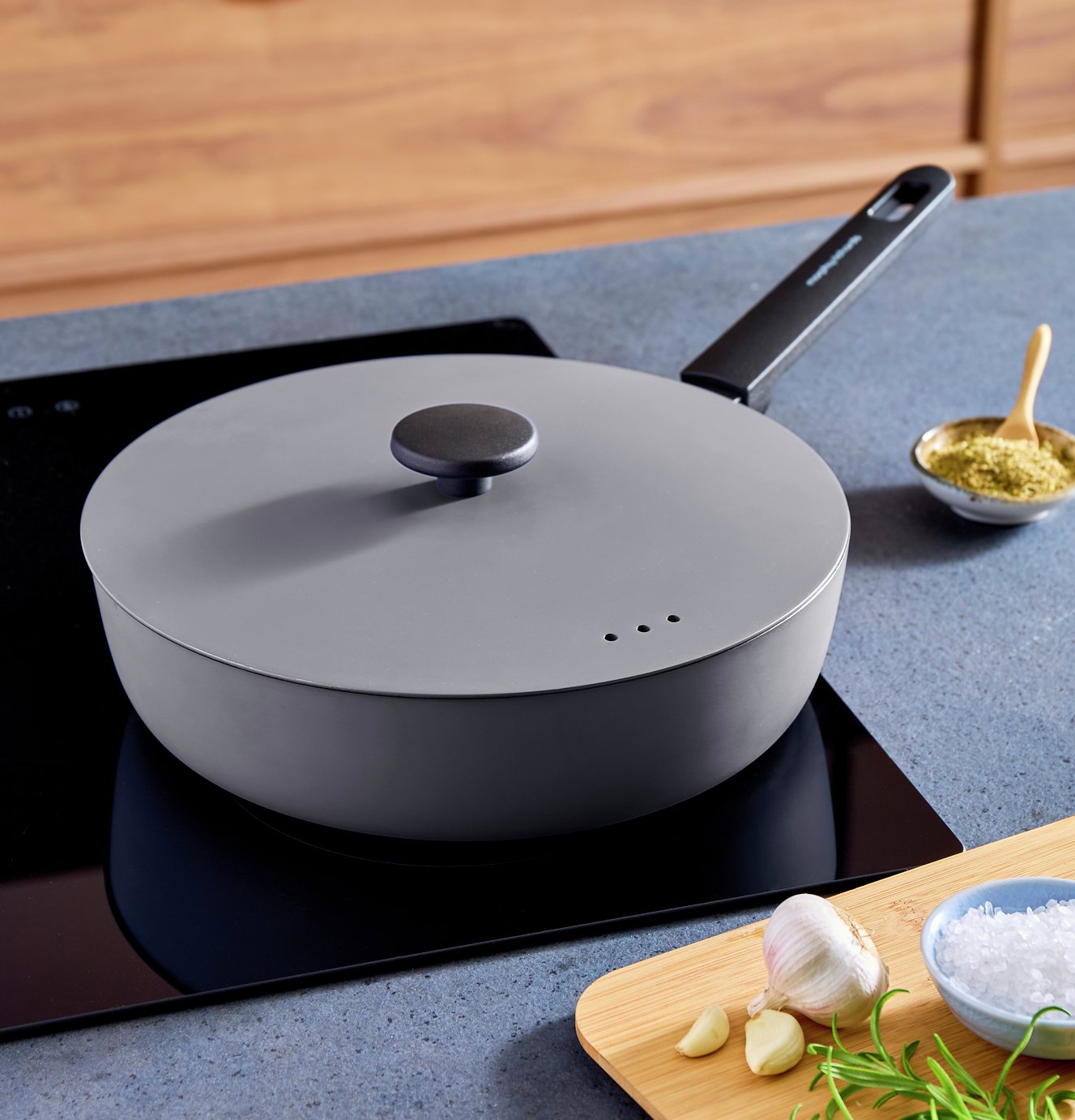 Morphy Richards 28cm Forged Aluminium Saute Pan - Grey