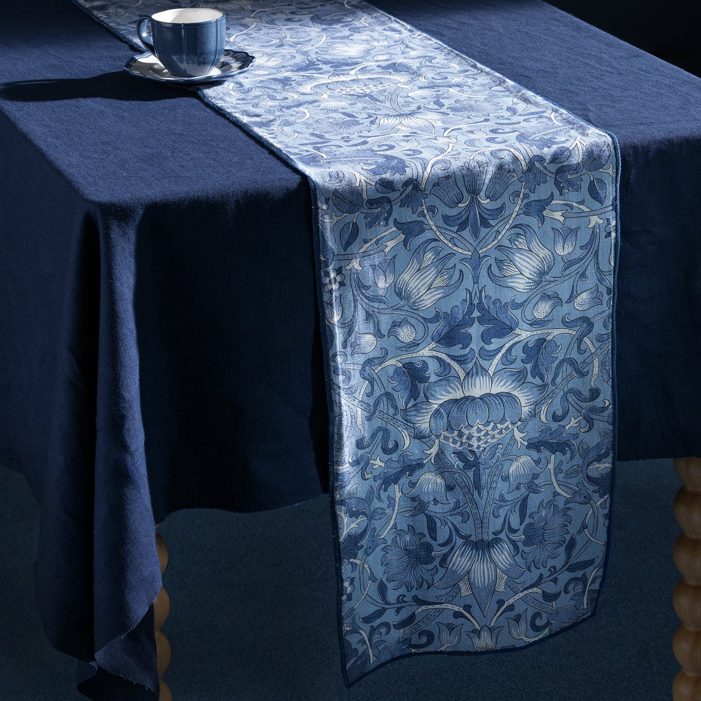 Habitat x Morris & Co. Inky Reversible Table Runner - Blue