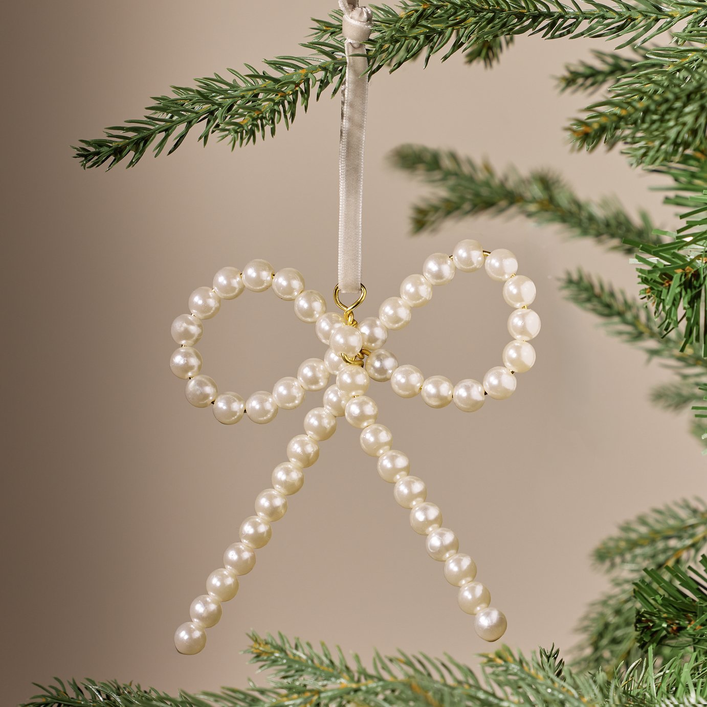 Argos Home Pearl Bow Hanging Christmas Ornament