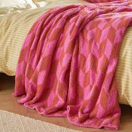 Furn Olsen Geometric Throw - Pink - 130x180cm