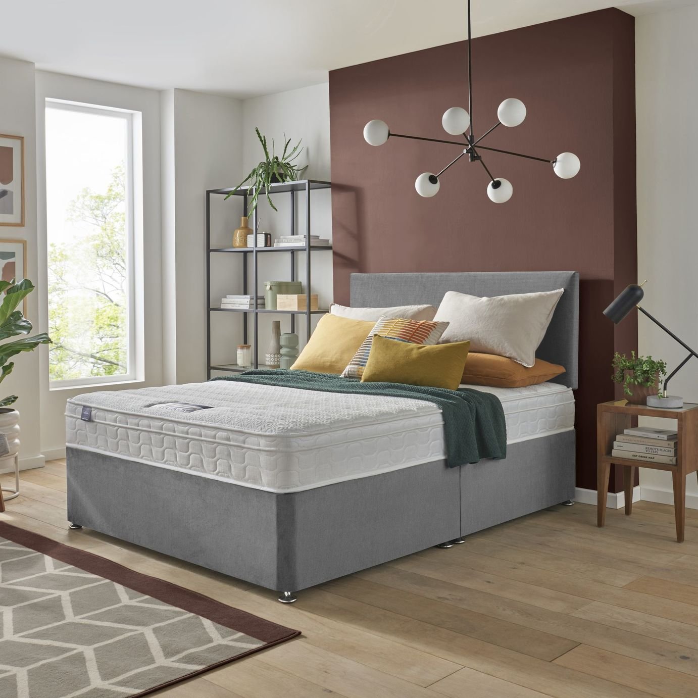 Silentnight Travis Memory Mattress & Divan Bed Set