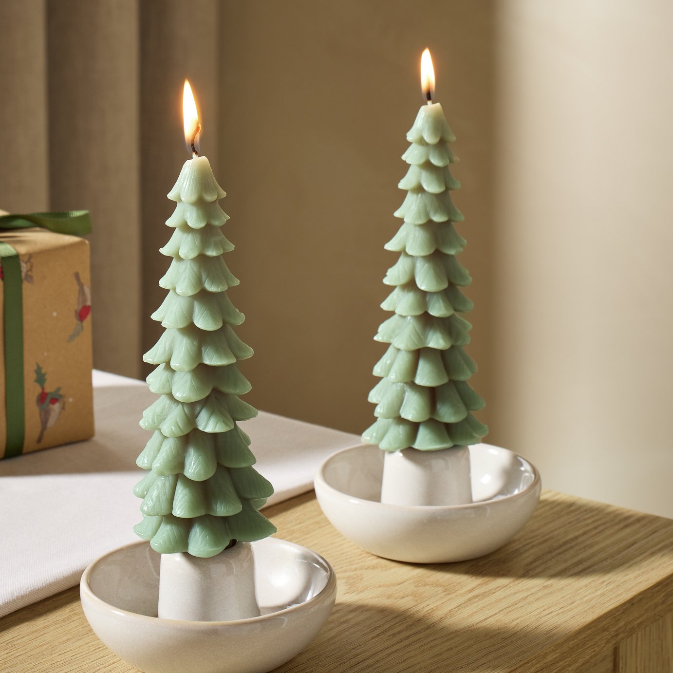 Argos Home Medium Pack of 2 Tree Dinner Taper Candles - Unscented