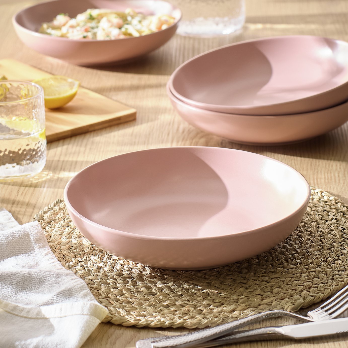 Habitat 4 Piece Matte Stoneware Pasta Bowls - Pink