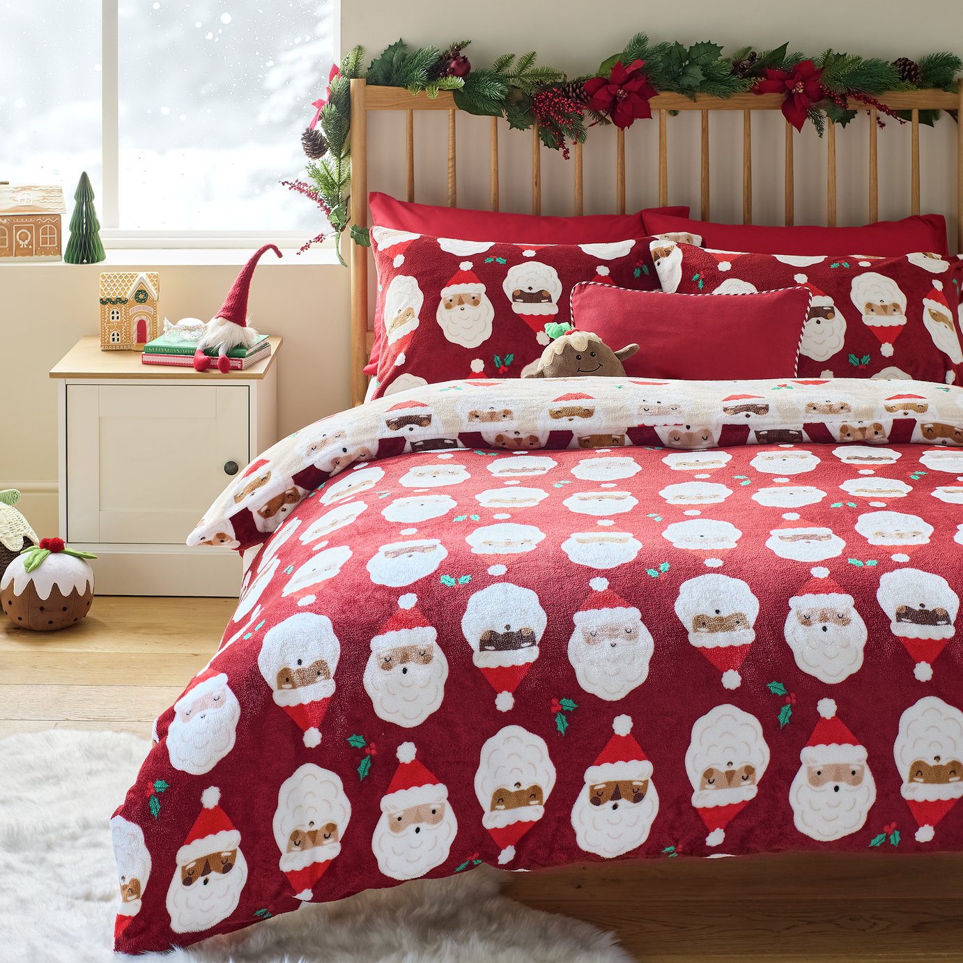Argos Home Christmas Santa Fleece Red Bedding Set - King size