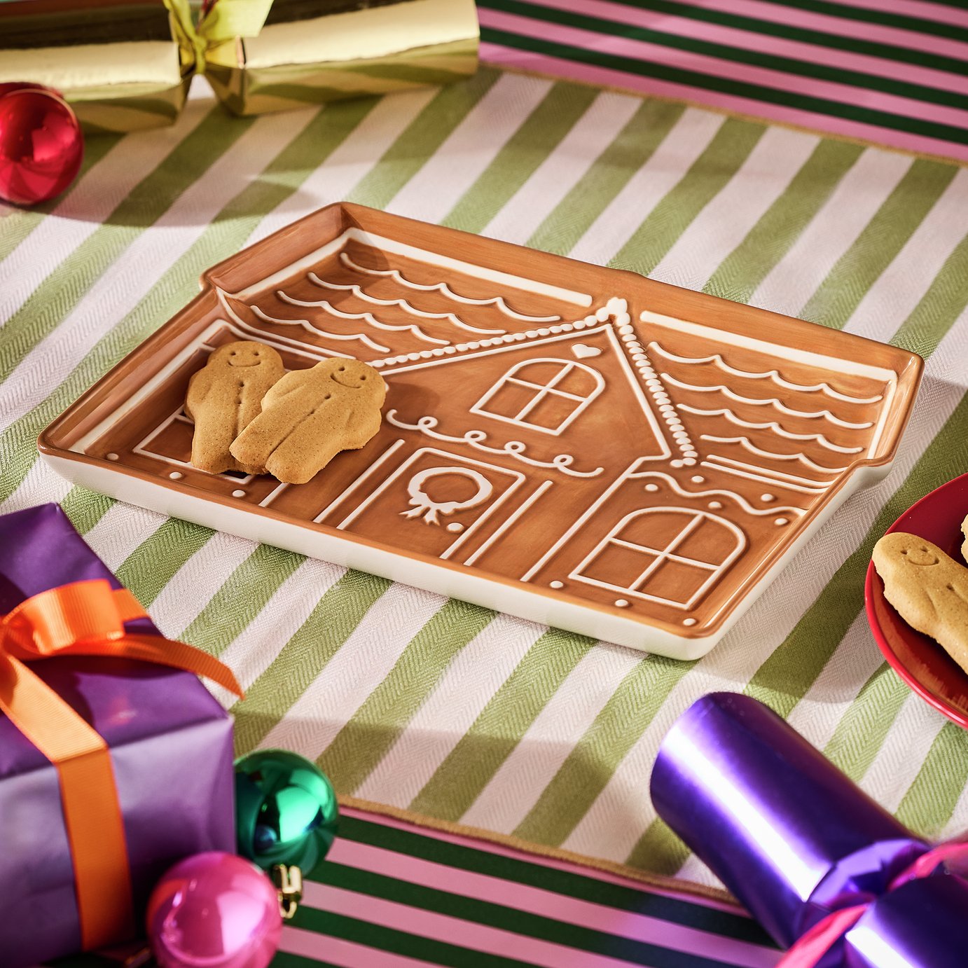 Argos Home Gingerbread House Stoneware Serving Platter - Brown