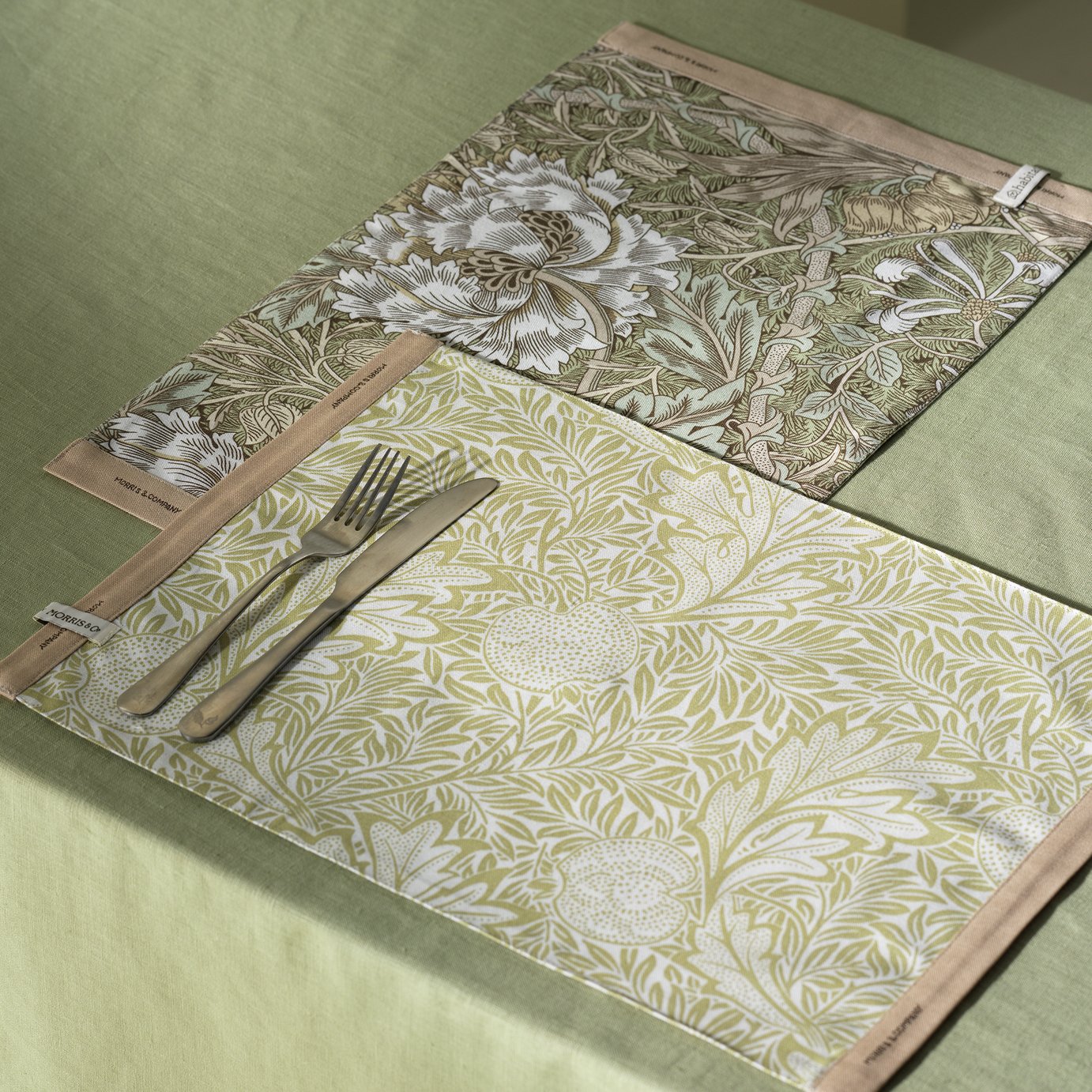 Habitat x Morris & Co Pantry Reversible Pack of 2 Fabric Placemats