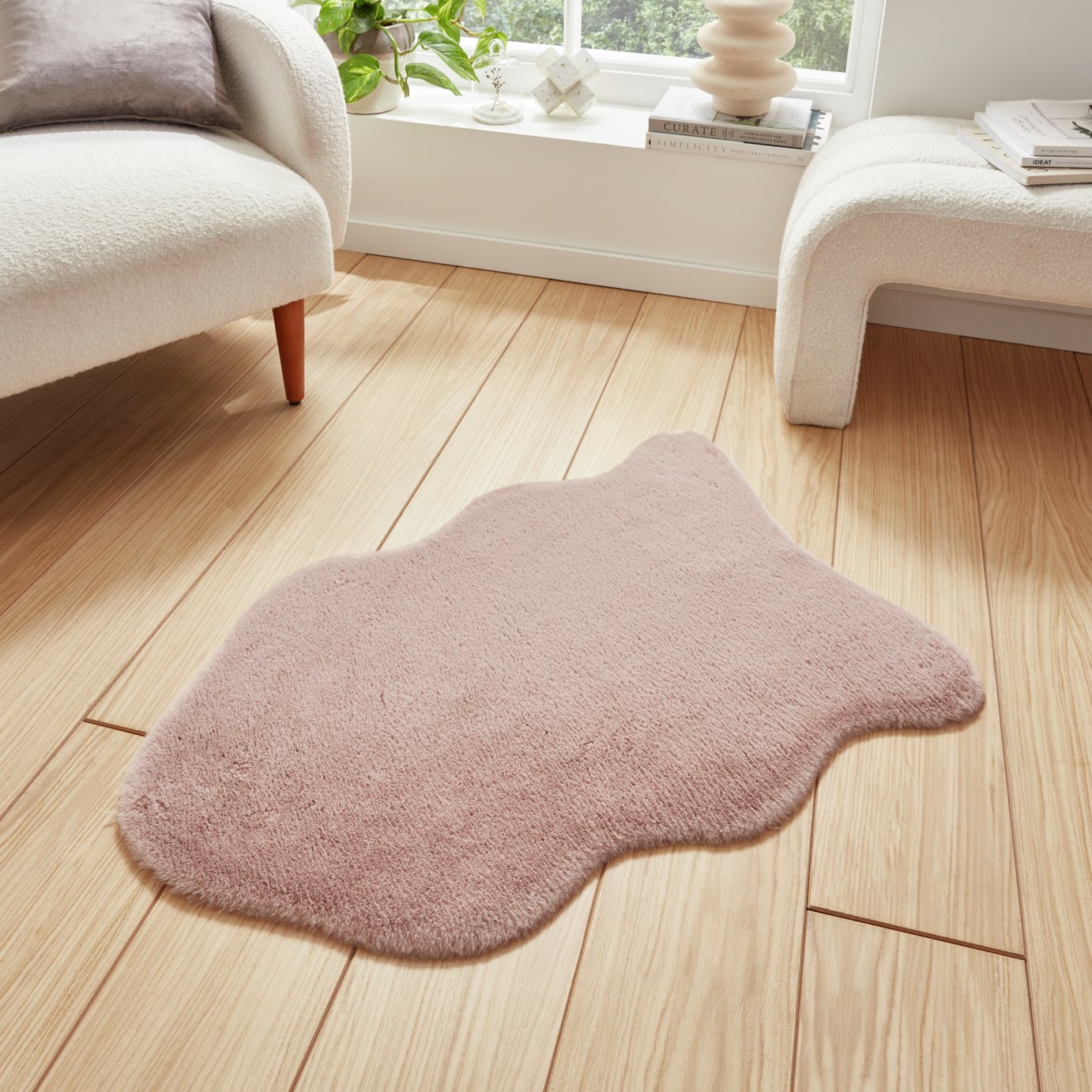 Think Rugs Supersoft Faux Fur Single Pelt Rug - 58x90cm