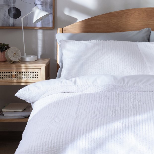 Buy Argos Home White Faux Fur Dot Bedding Set - Single | Duvet cover sets | Argos
