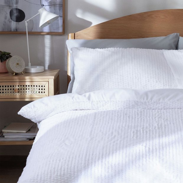 Buy Argos Home White Faux Fur Dot Bedding Set - Double | Duvet cover sets |  Argos