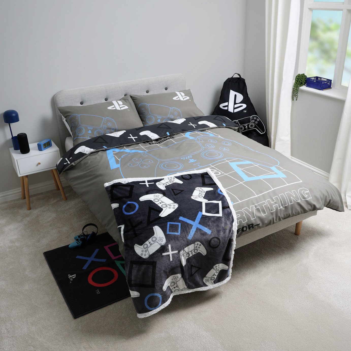 Sony PlayStation Kids Gamers Core Grey Bedding Set - Double