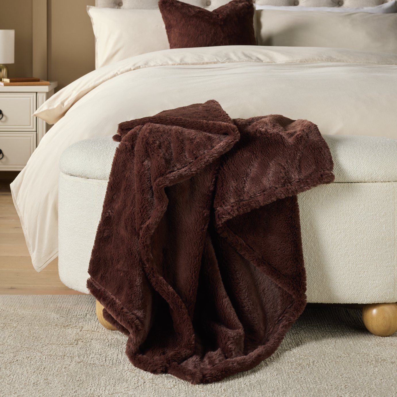 Argos Home Faux Fur Throw - Chocolate Brown - 150x125cm