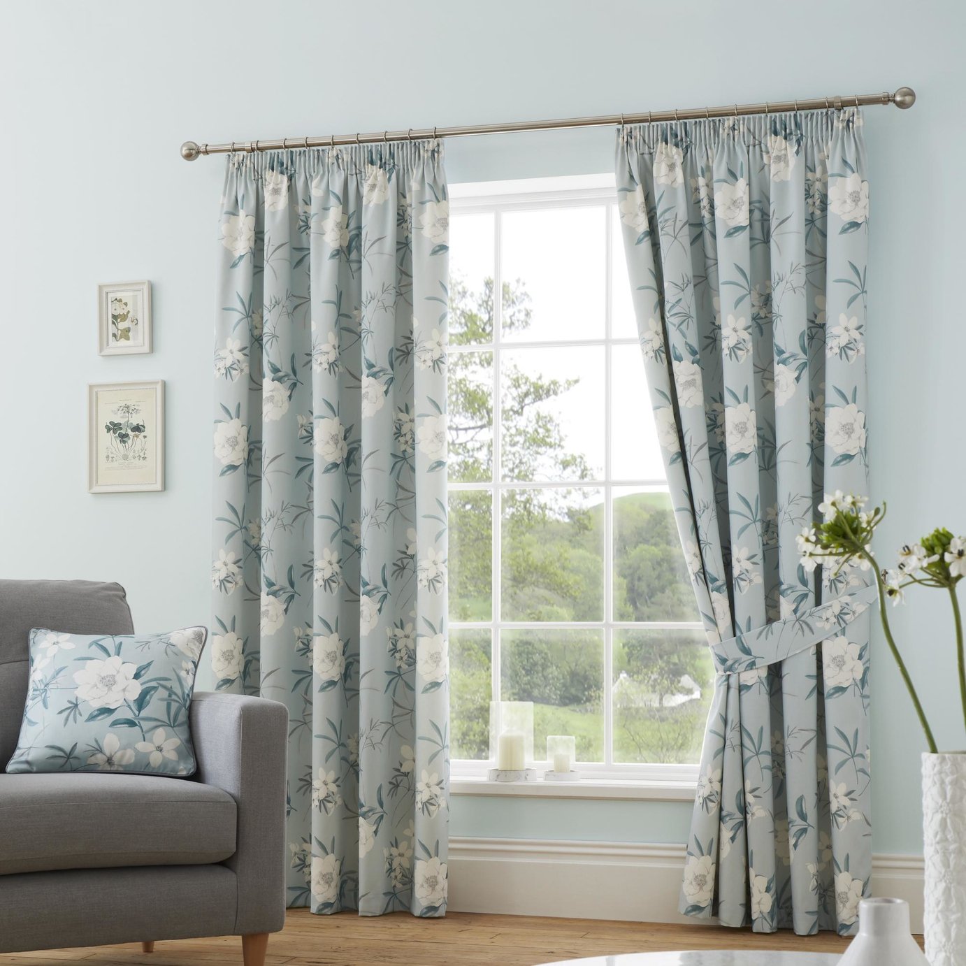 D&D Eve Floral Pencil Pleat Curtains - Duck Egg