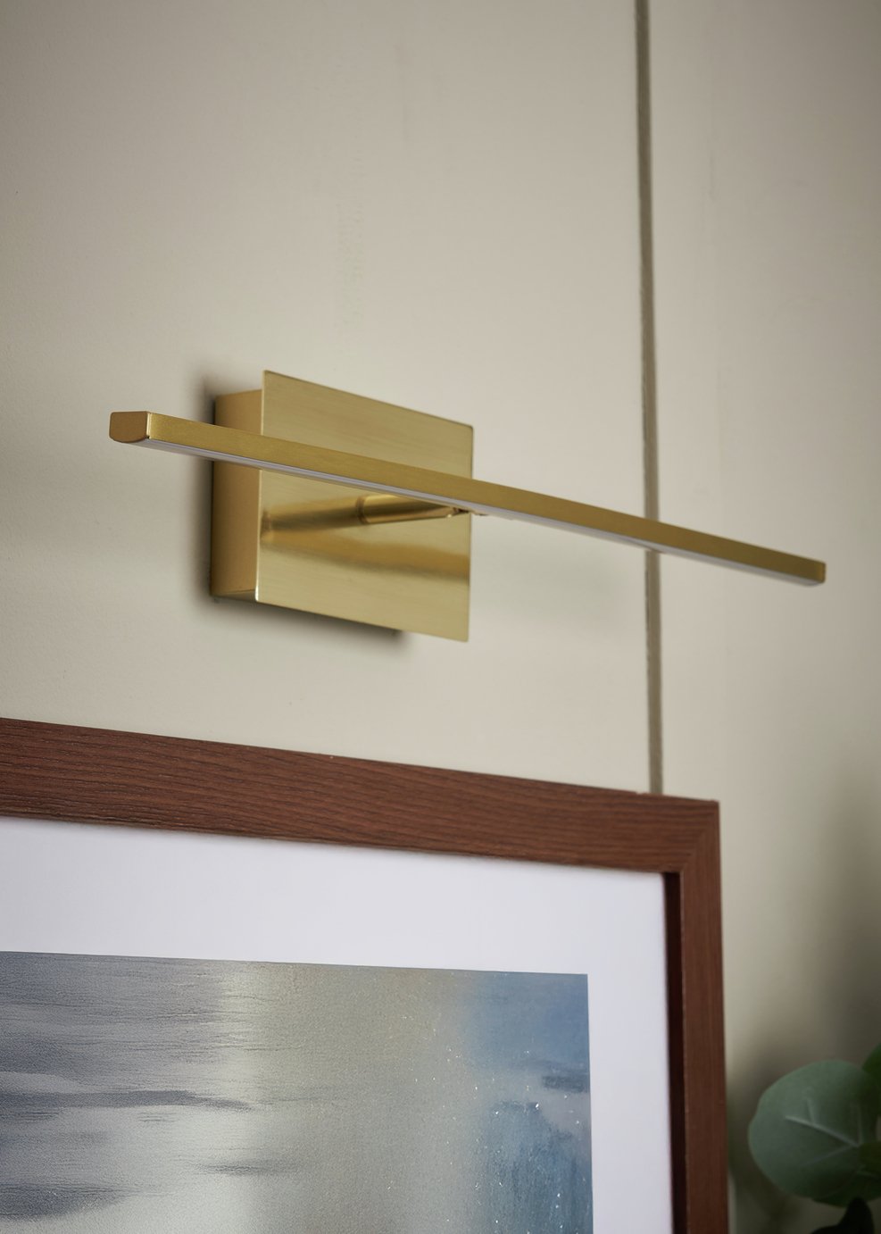BHS Angelina Metal Rechargeable Picture Light - Brass