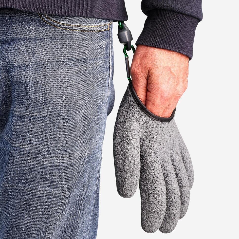 Decathlon Fishing Protective Glove 500 - Left Hand