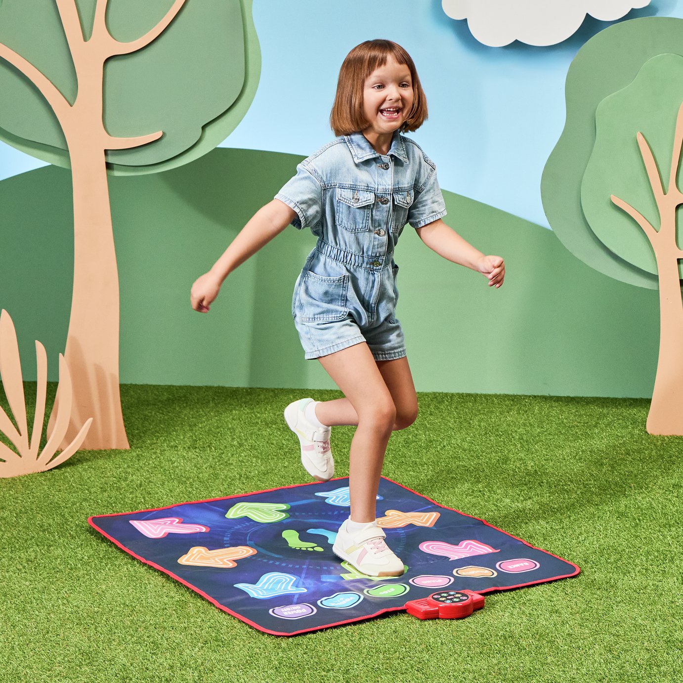 Chad Valley Kids Musical Dancing Mat