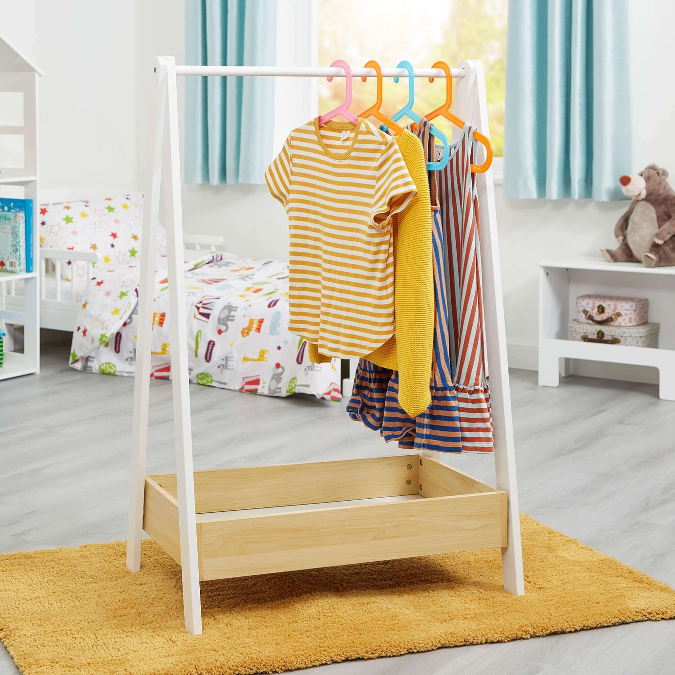 Liberty House Toys Kids Dressing Rail – Neutral