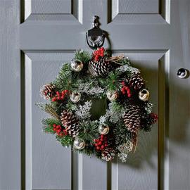 Premier Decorations Dressed Christmas Wreath