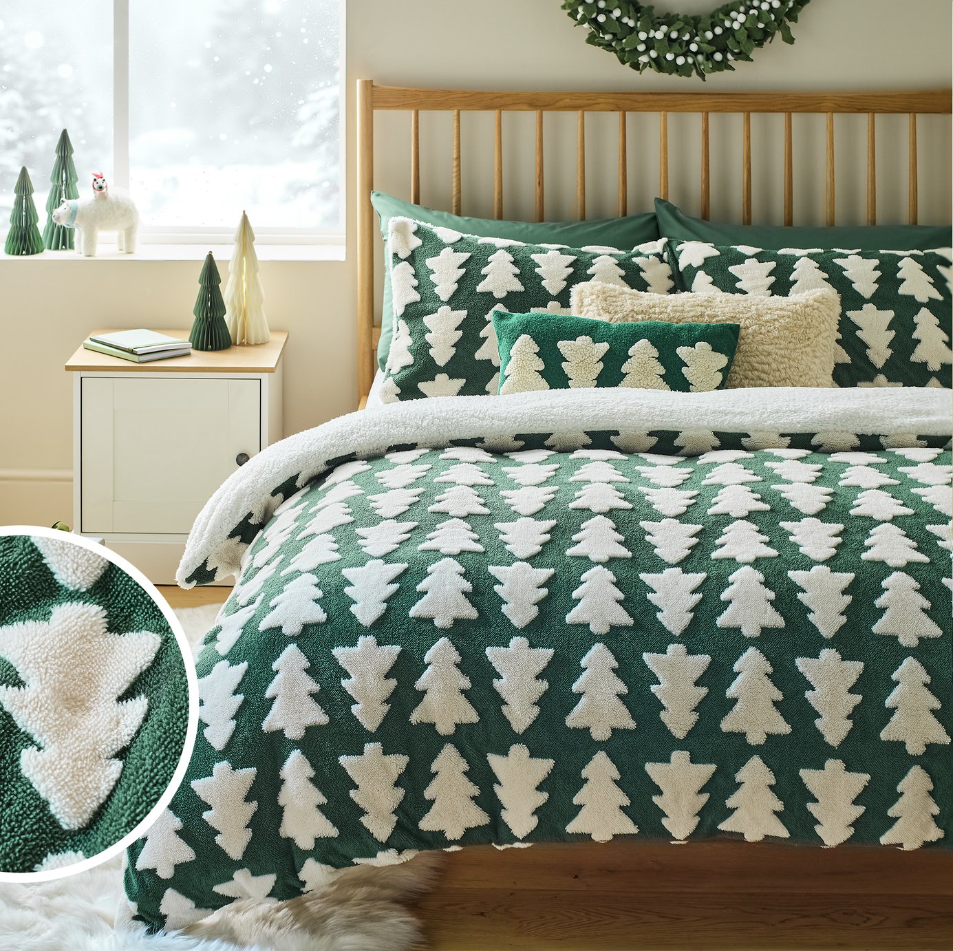 Argos Home Embossed Christmas Trees Fleece Green Bedding Set - Superking