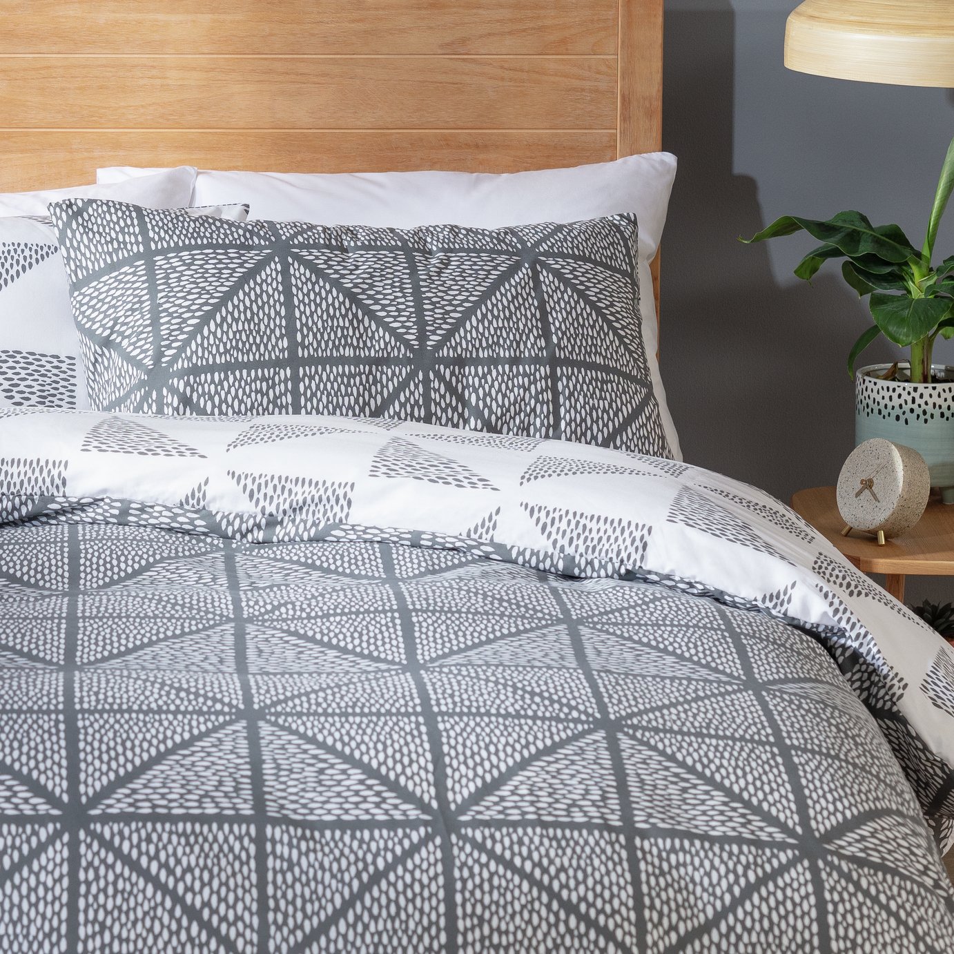 Habitat Stockholm Diamond Dash Grey Bedding Set - Kingsize