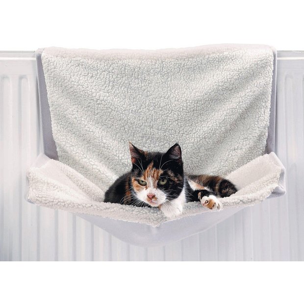 Cat radiator bed for double clearance radiator