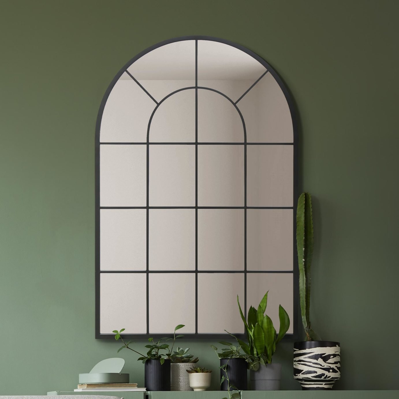 MirrorOutlet Arcus Black Metal Arch Wall Mirror - 120x80cm