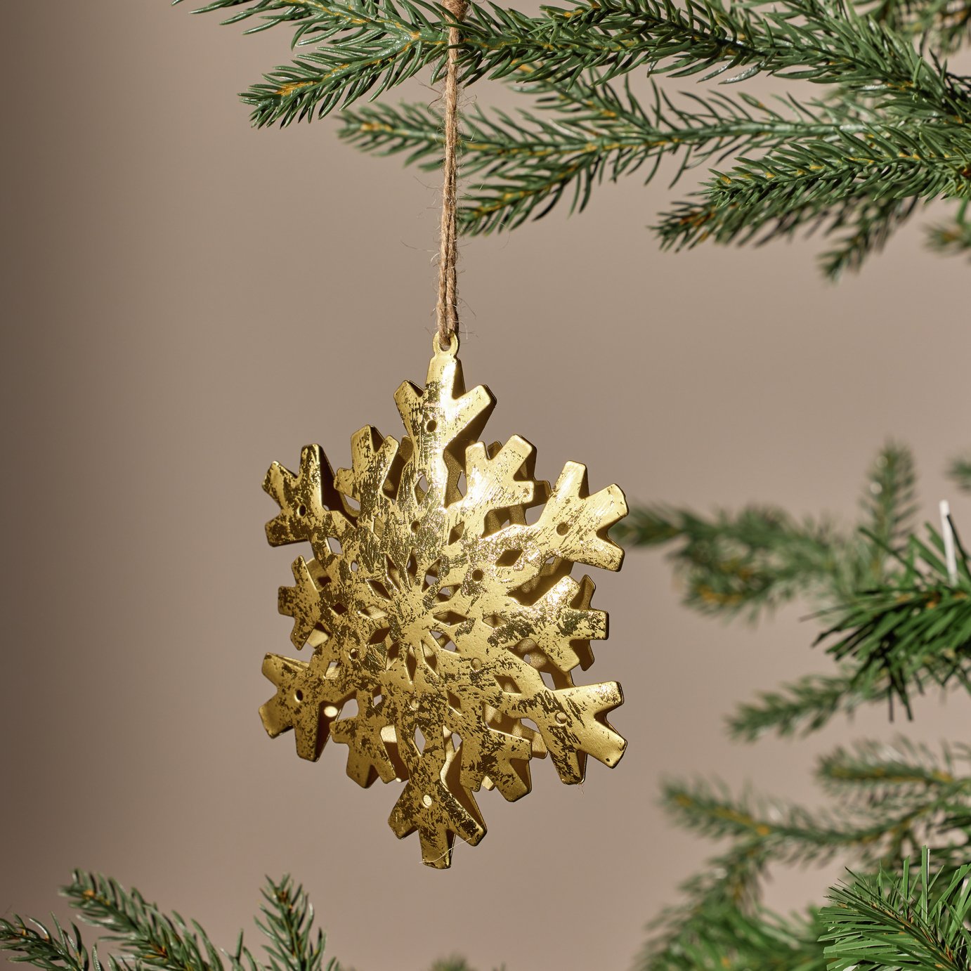 Argos Home Gold Snowflake Hanging Christmas Ornament