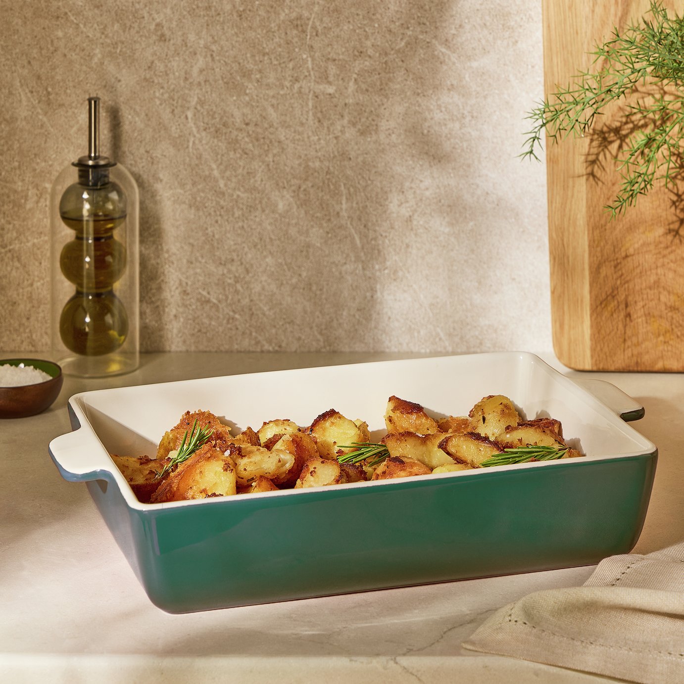 Argos Home Large 37x23cm Dark Green Ceramic Roaster