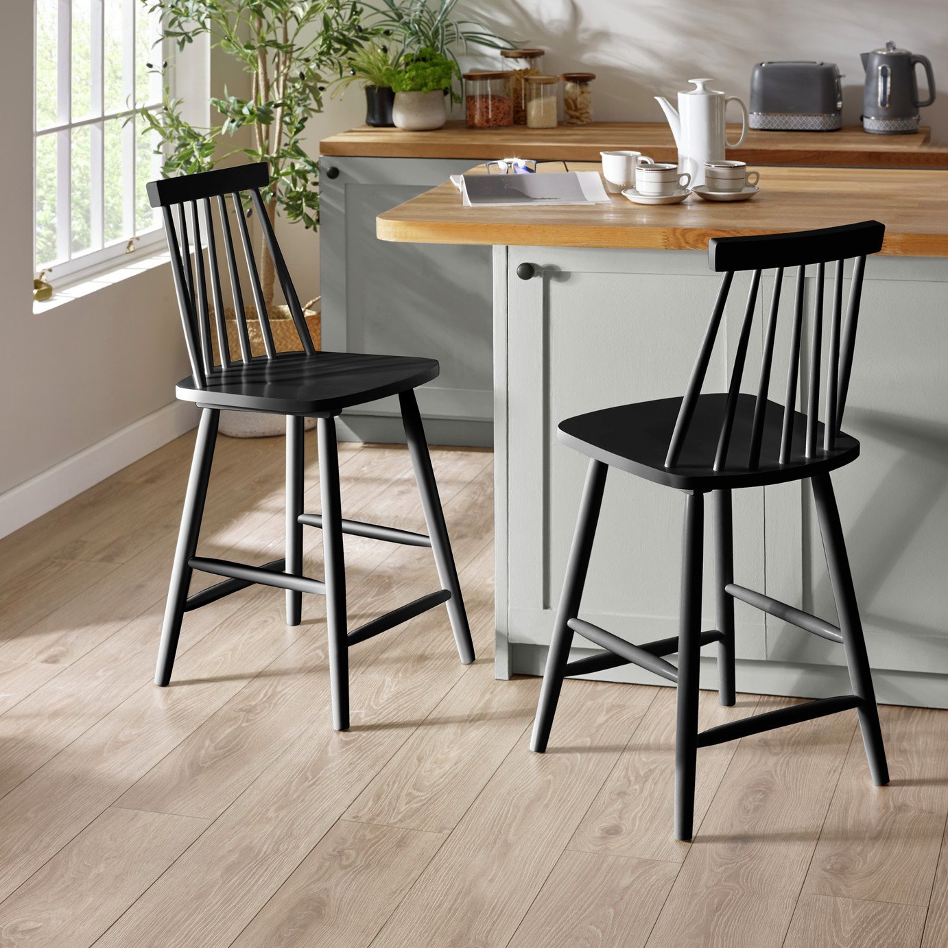 Julian Bowen Alassio Bar Stool - Black