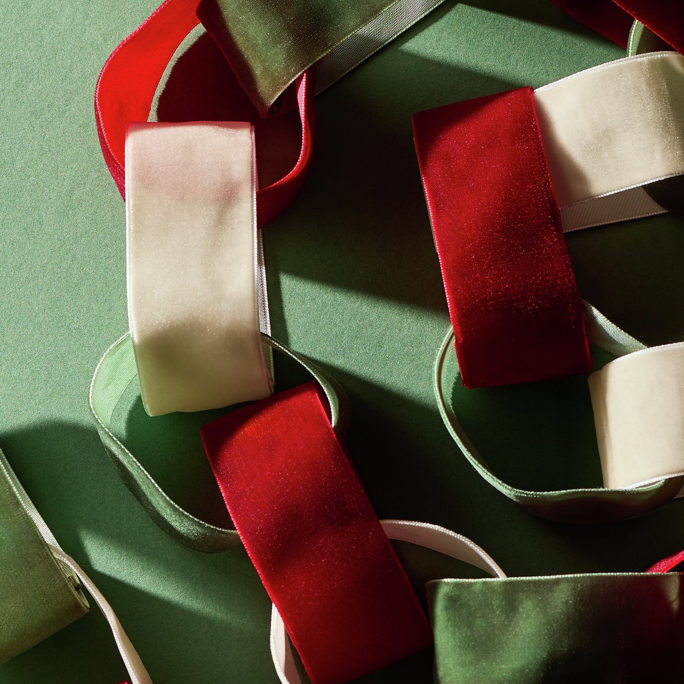 Argos Home 18 Fabric Loops Linked Christmas Garland