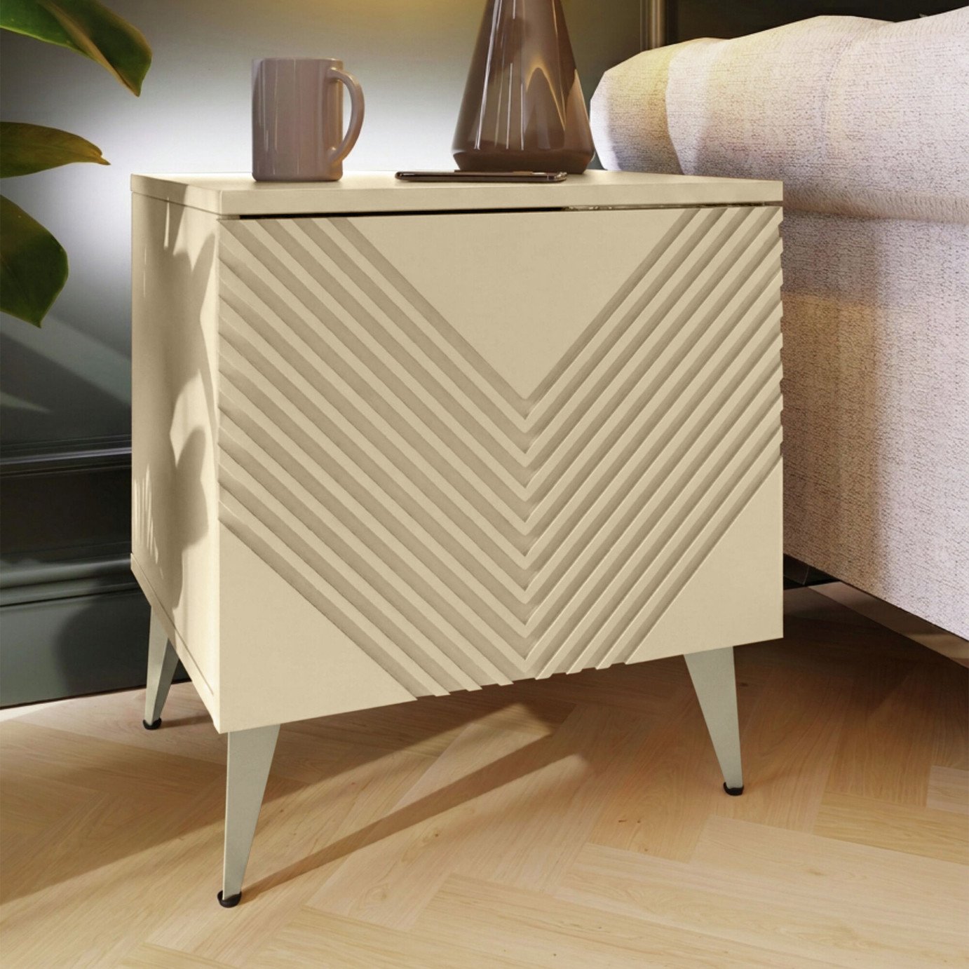 Frank Olsen Ava Side Table