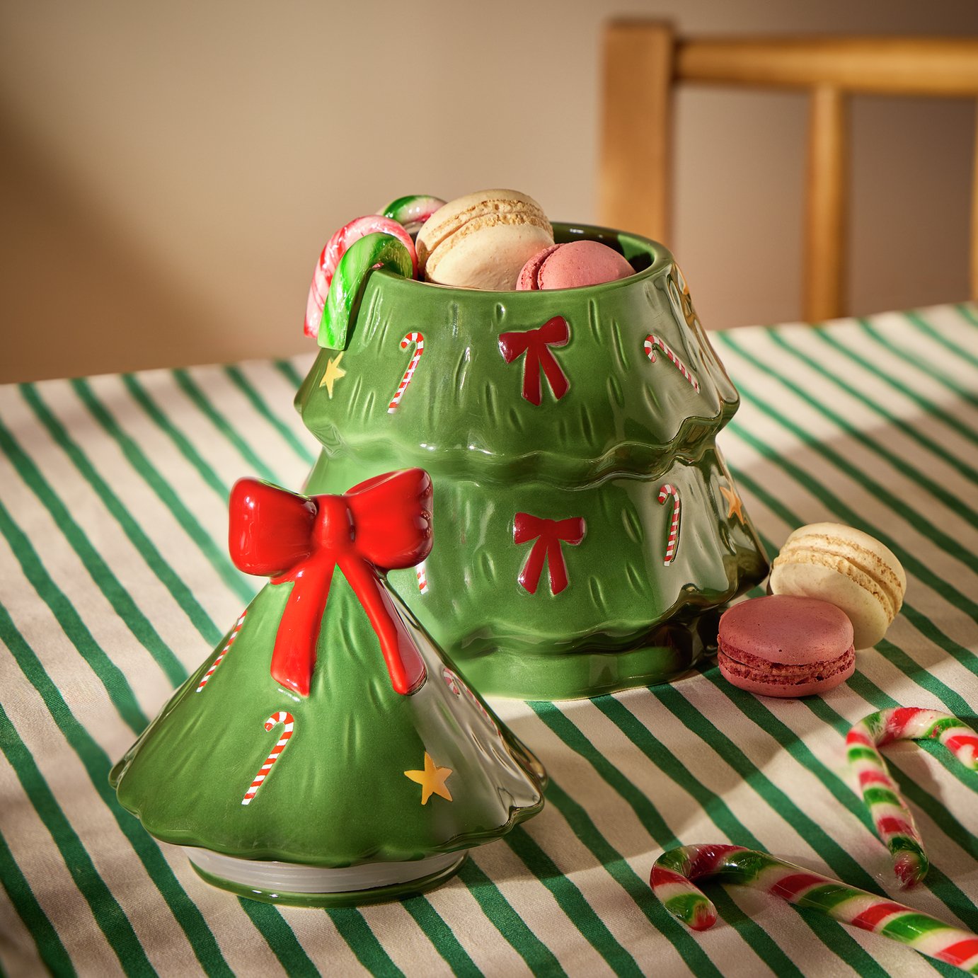 Argos Home Christmas Tree Shaped Stoneware Treat Jar - Green