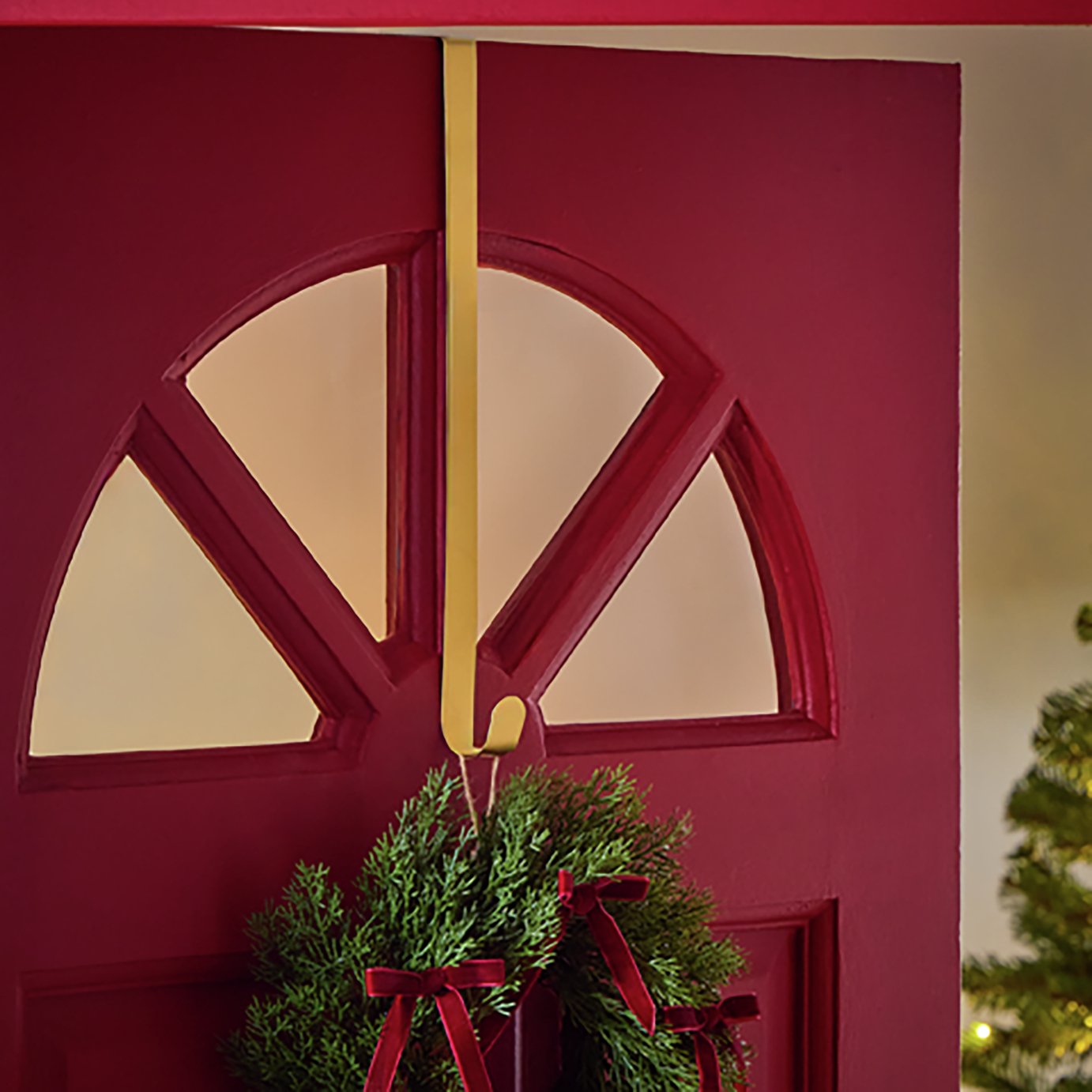Argos Home Smooth Gold Coating Wreath Hanger