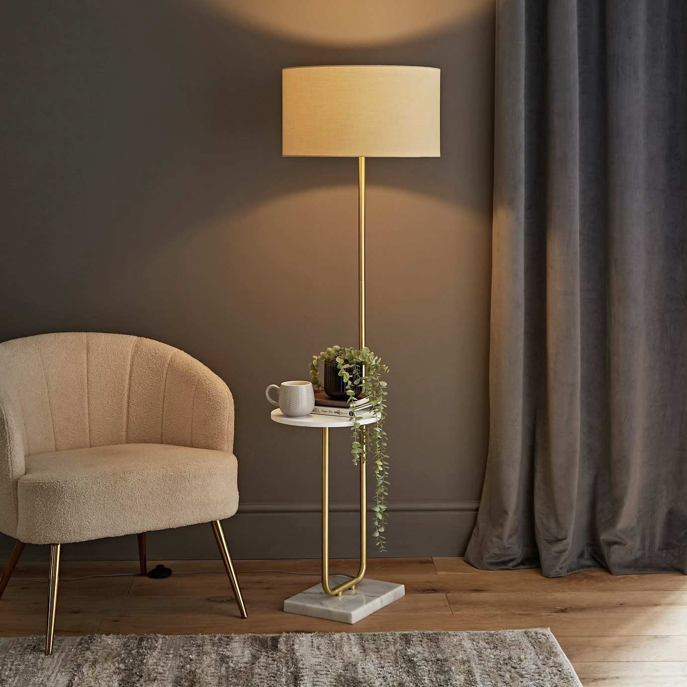 ValueLights Tavel Metal Statement Floor Lamp - Gold