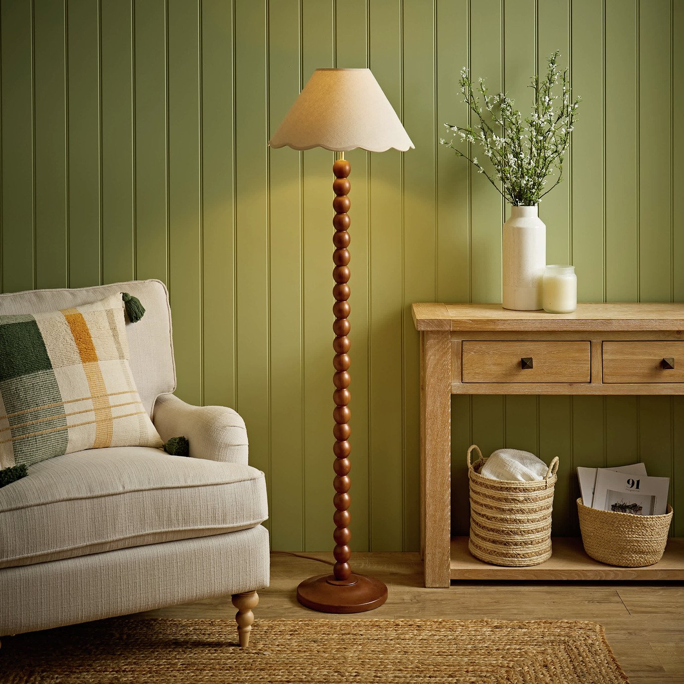 ValueLights Bobble Wooden Statement Floor Lamp - Brown
