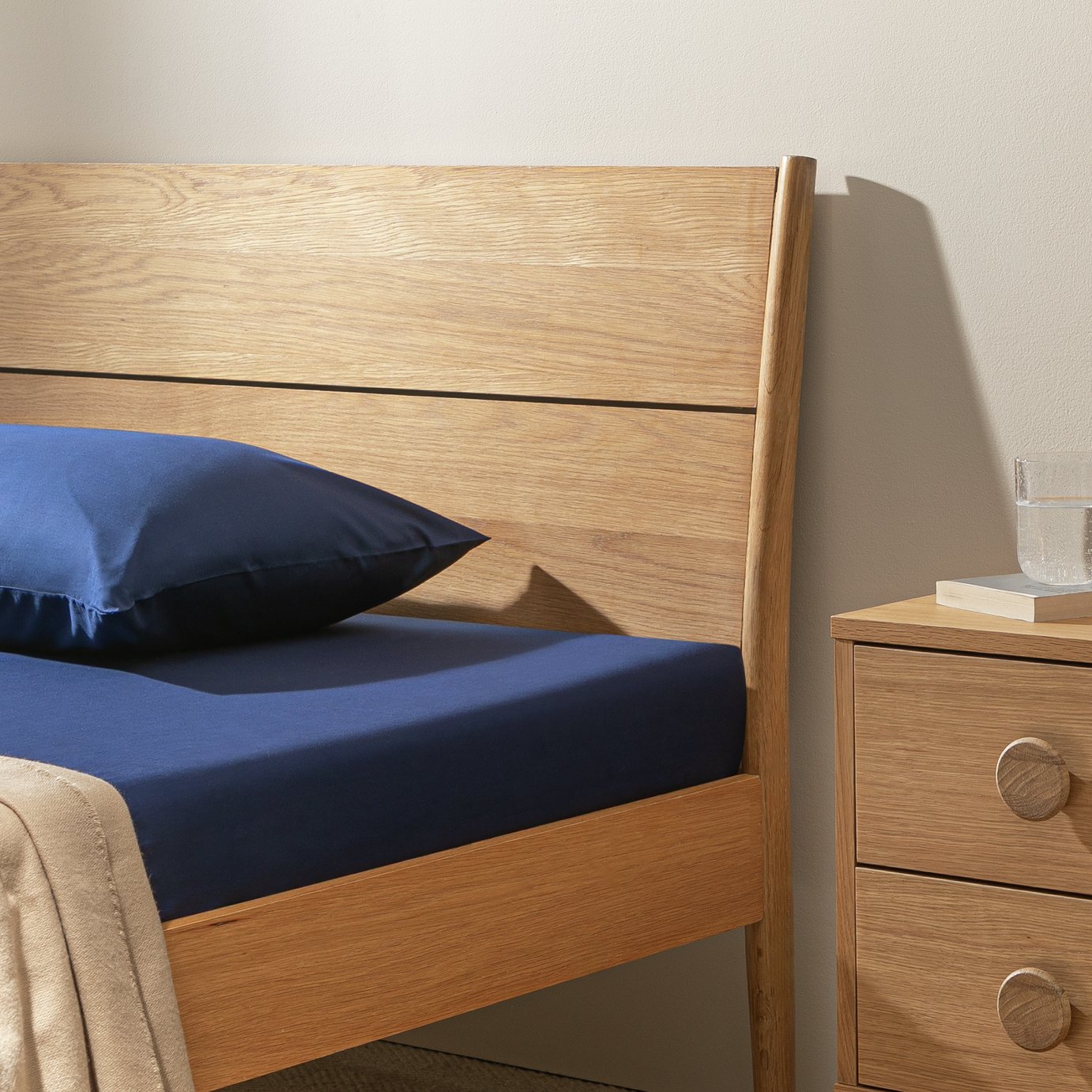 Habitat Cotton Rich 180 TC Plain Navy Fitted Sheet - Double